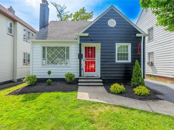 3718 Menlo Rd, Shaker Heights, OH 44120