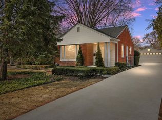 3217 Shenandoah Dr, Royal Oak, MI 48073