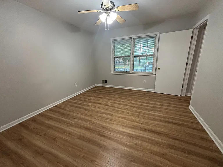 132 Garden Springs Rd — Photo 11