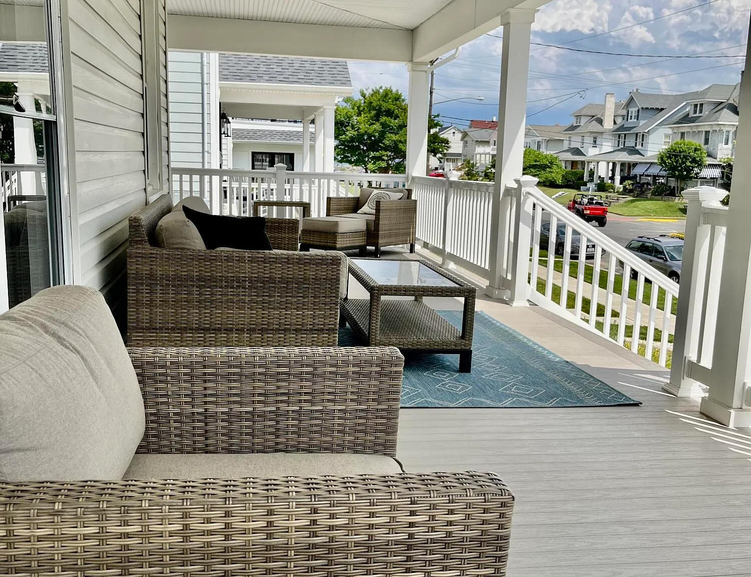 7 bed, 2224 sqft, $4,200 — Photo 3