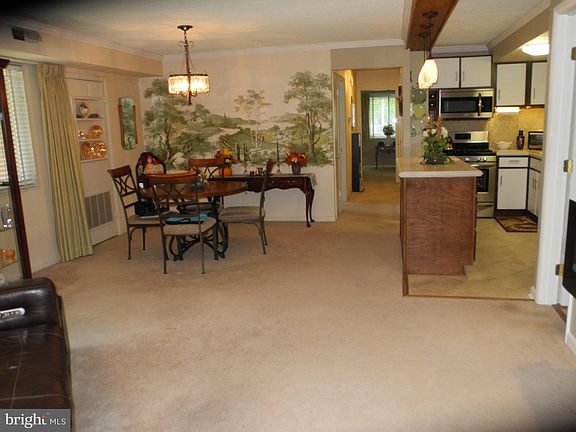 5th image of 1745 Edgewood Hill Cir APT 1