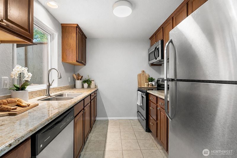 5th image of 17303 Spanaway Loop Road S #2