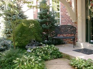15925 Eagles Landing Ct, Chesterfield, MO 63017