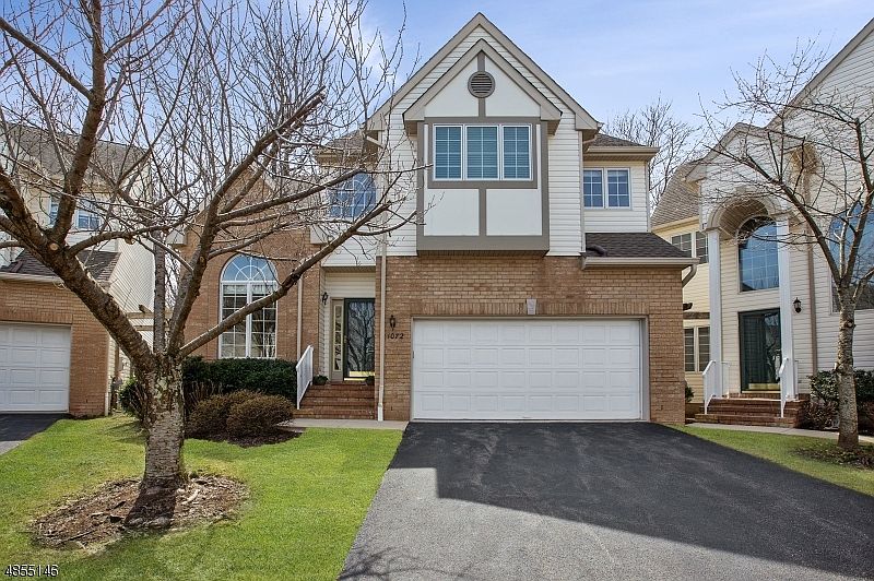 1st image of 1072 SMITH MANOR BLVD