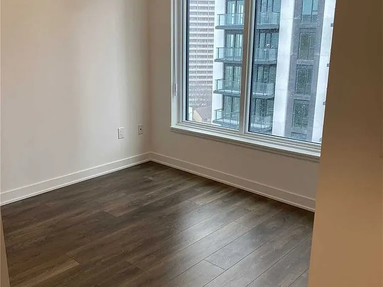 35 Tubman Ave #1113 — Photo 9