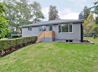 10402 18th Ave SW, Seattle, WA 98146