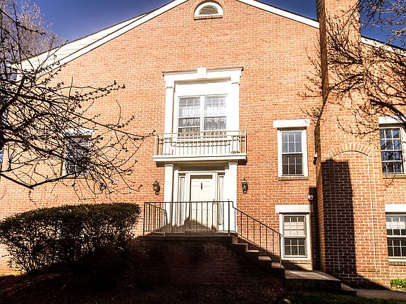4th image of 2144 Kings Garden Way