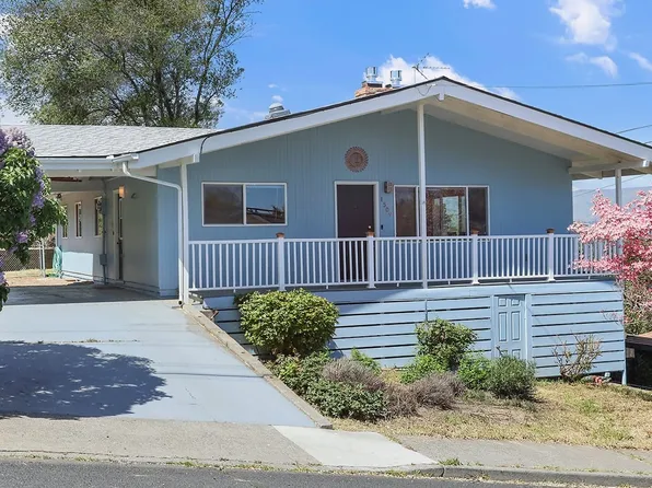 1509 Quinton St, The Dalles, OR 97058