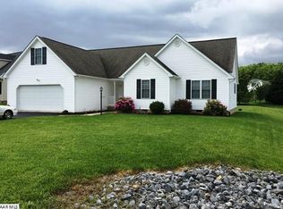 89 Ashley Rd, Stuarts Draft, VA 24477