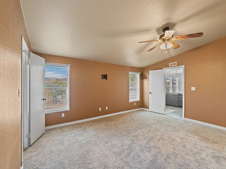 2690 S Highway 191 — Photo 14