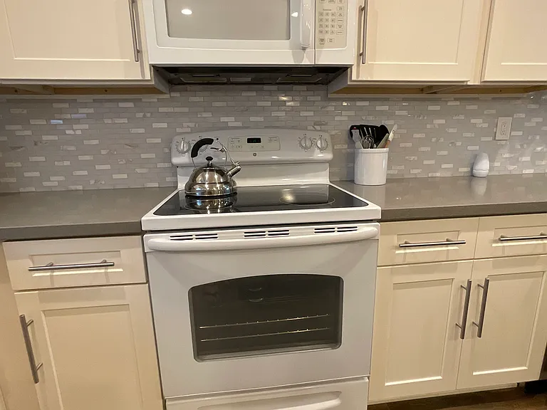 201 Riverfront Dr #18 — Photo 52
