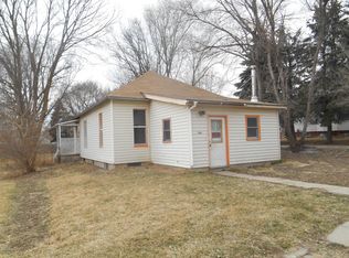 704 K St, Neligh, NE 68756