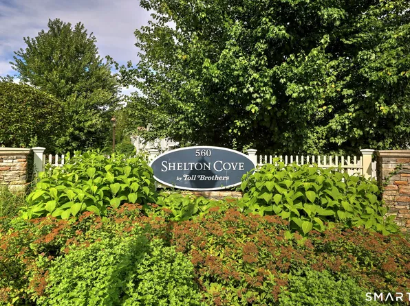 560 River Road #30, Shelton, CT 06484