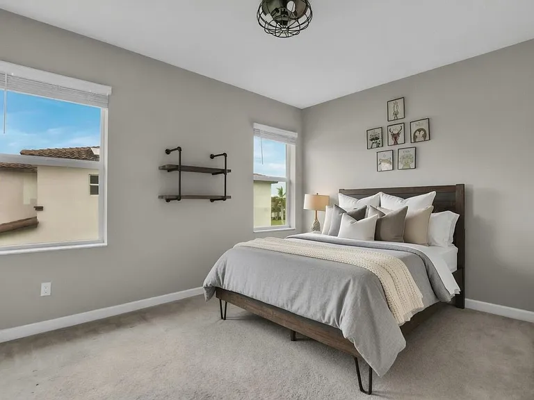 1304 Whitcombe Dr — Photo 18