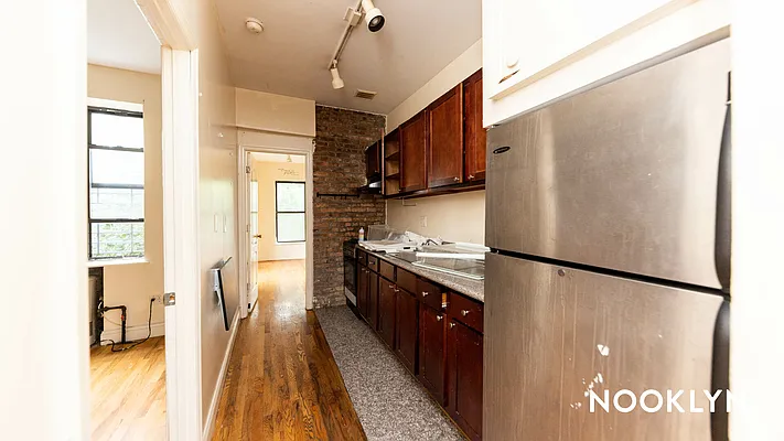 Rented by Nooklyn NYC LLC | media 8