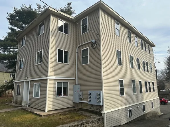 51 Packard St, Hudson, MA 01749