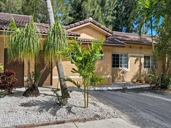 6243 Garden Ct, Davie, FL 33314