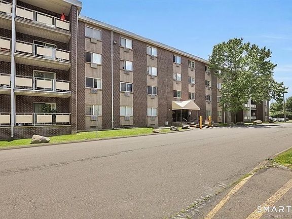 3rd image of 79 Claudia Dr APT A9