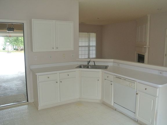 4th image of 11245 Wittenridge Dr
