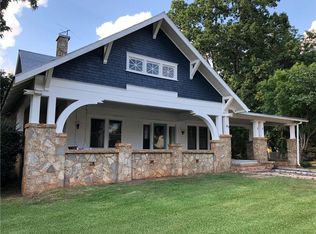 37 Peeksville Rd, Locust Grove, GA 30248