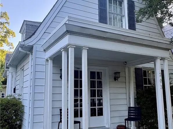 203 Hurley Ave, Newport News, VA 23601