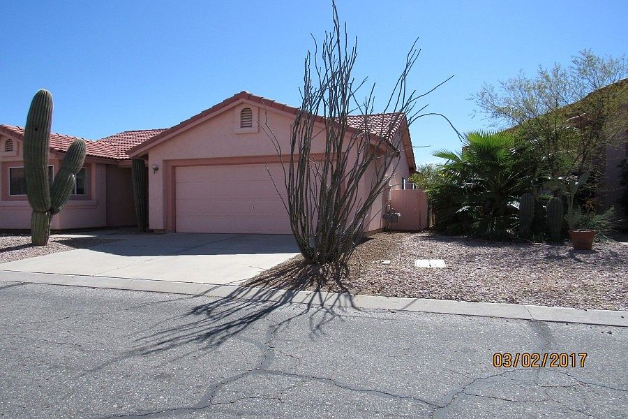 2nd image of 9901 N Sky Ridge Pl