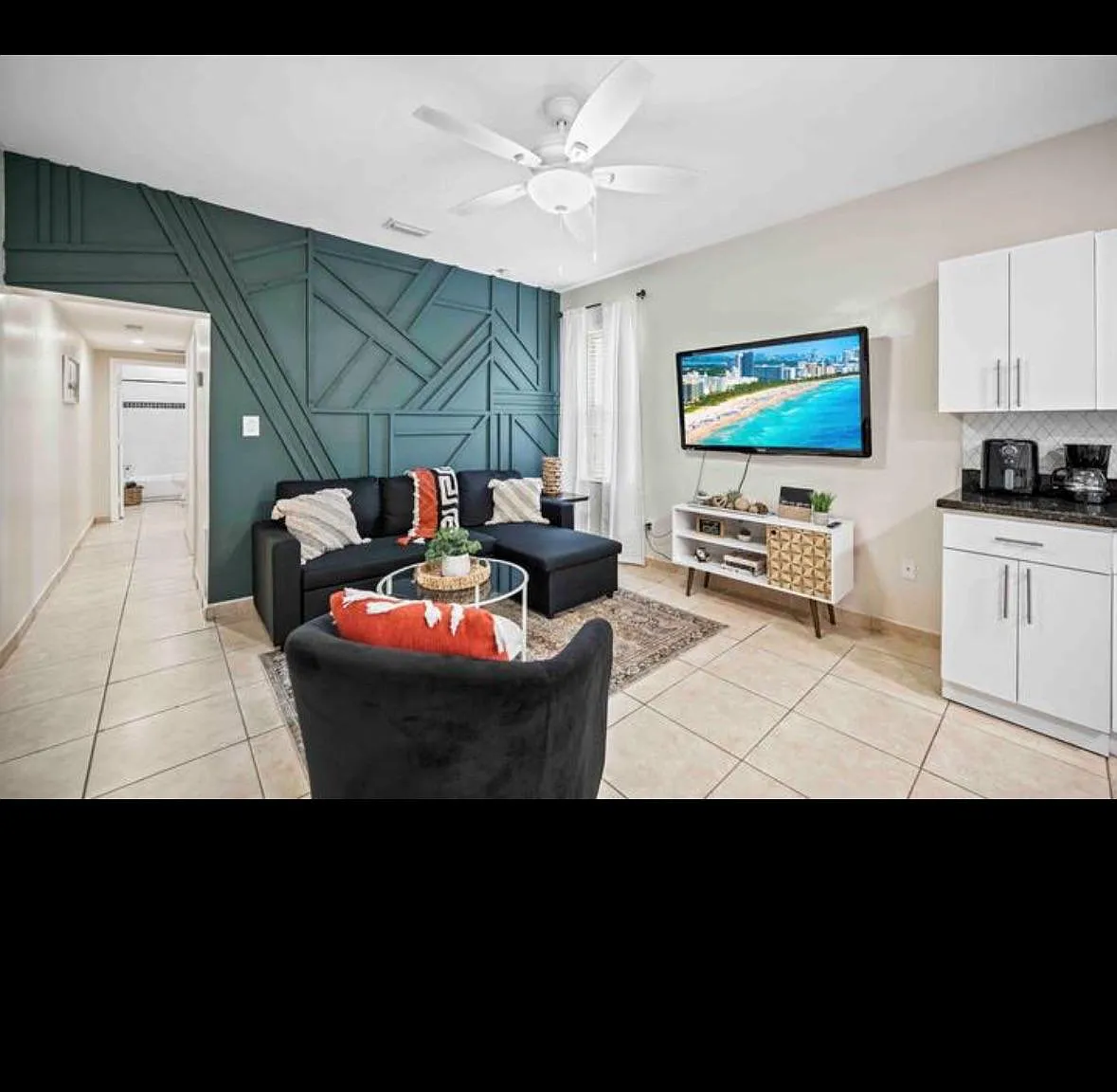 2 bed, 1000 sqft, $2,400 — Photo 4