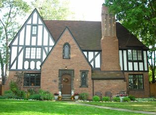 3387 Chalfant Rd, Shaker Heights, OH 44120