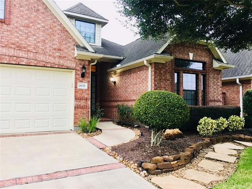 2nd image of 4826 Julia Ct