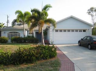 8301 Bahamas Rd, Fort Myers, FL 33967