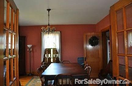 Dining Room
						:
						Dining room and living room are seperated by Oak french doors.