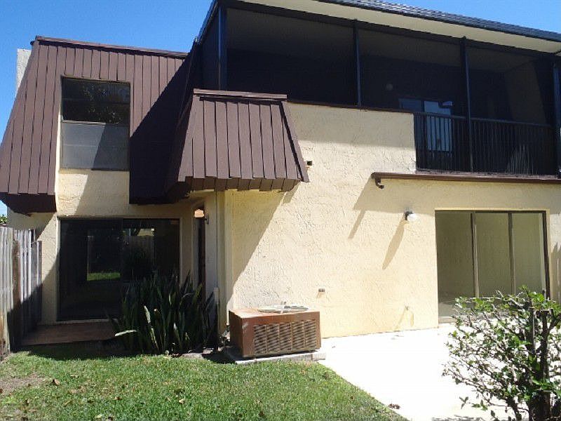 1st image of 3552 Gardens East Dr APT A
