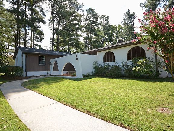 2nd image of 313 E Wynngate Dr