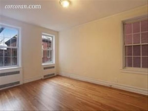 4th image of 225 Sterling Pl APT 6K