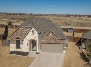 900 Hollowbrook Cir, McKinney, TX 75072