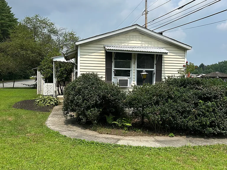 135 Blake Dr — Photo 7