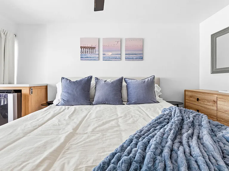 1311 La Palma St #7 — Photo 11