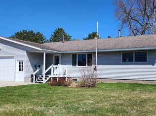 46 Beech Ct, Babbitt, MN 55706