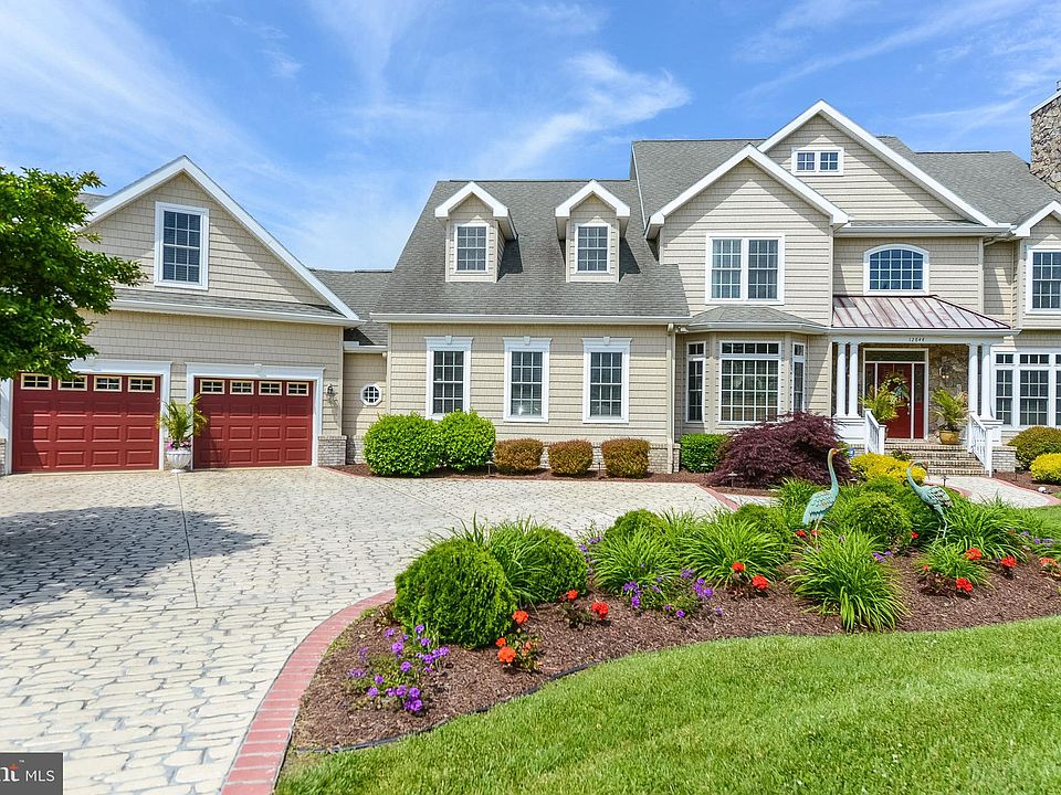 1st image of 12844 Lakeside Ct