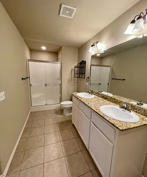 810 SW Pure Globe St — Photo 8