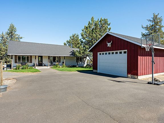 2nd image of 65180 78th St