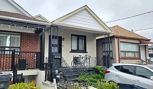 215A Chambers Ave Photo 1