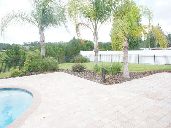 3rd image of 6042 Tremayne Dr