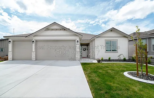 8004 Massey Dr Photo 1