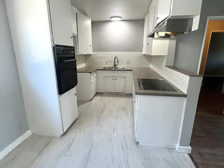 7318 Newlin Ave #7 — Photo 3