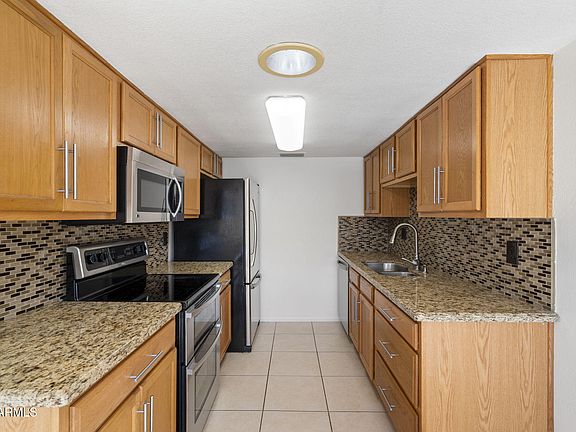 5th image of 9682 W IRONWOOD Drive #A