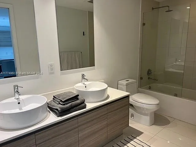 121 NE 34th St #1903 — Photo 7