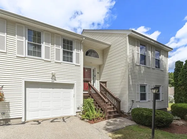 2 Patriot Drive #27, Hampstead, NH 03826