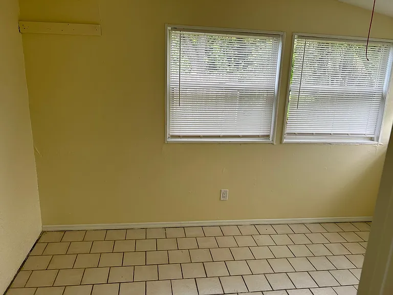 2244 Parker Ave — Photo 8