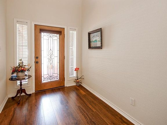 4th image of 1320 Wilshire (pvt) Ct
